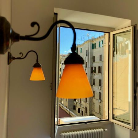 Termini Station Little House Roma Exterior foto