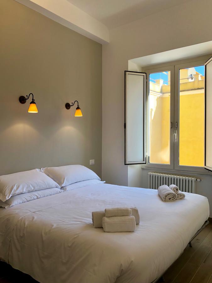 Termini Station Little House Roma Exterior foto